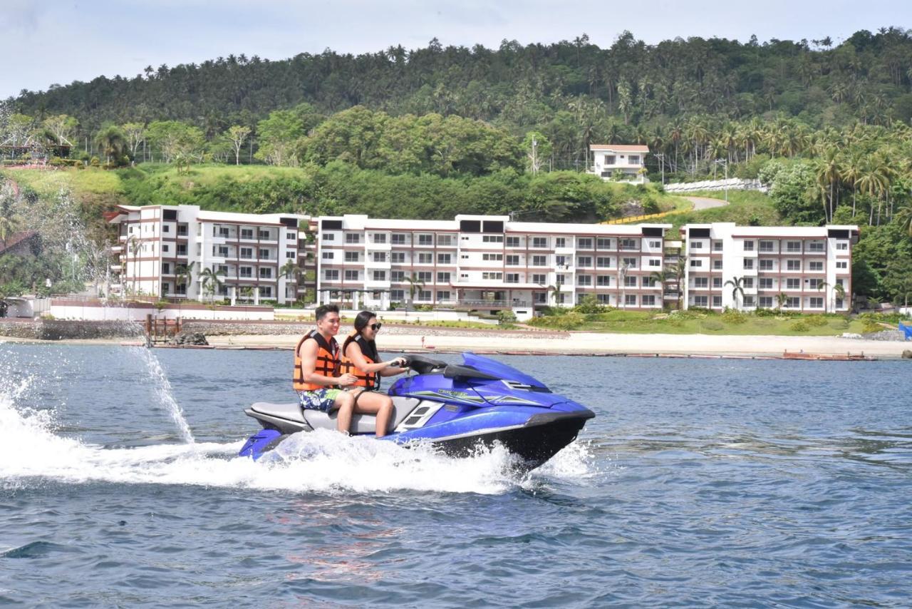 Holiday Oceanview Residences And Resort Samal Exterior photo