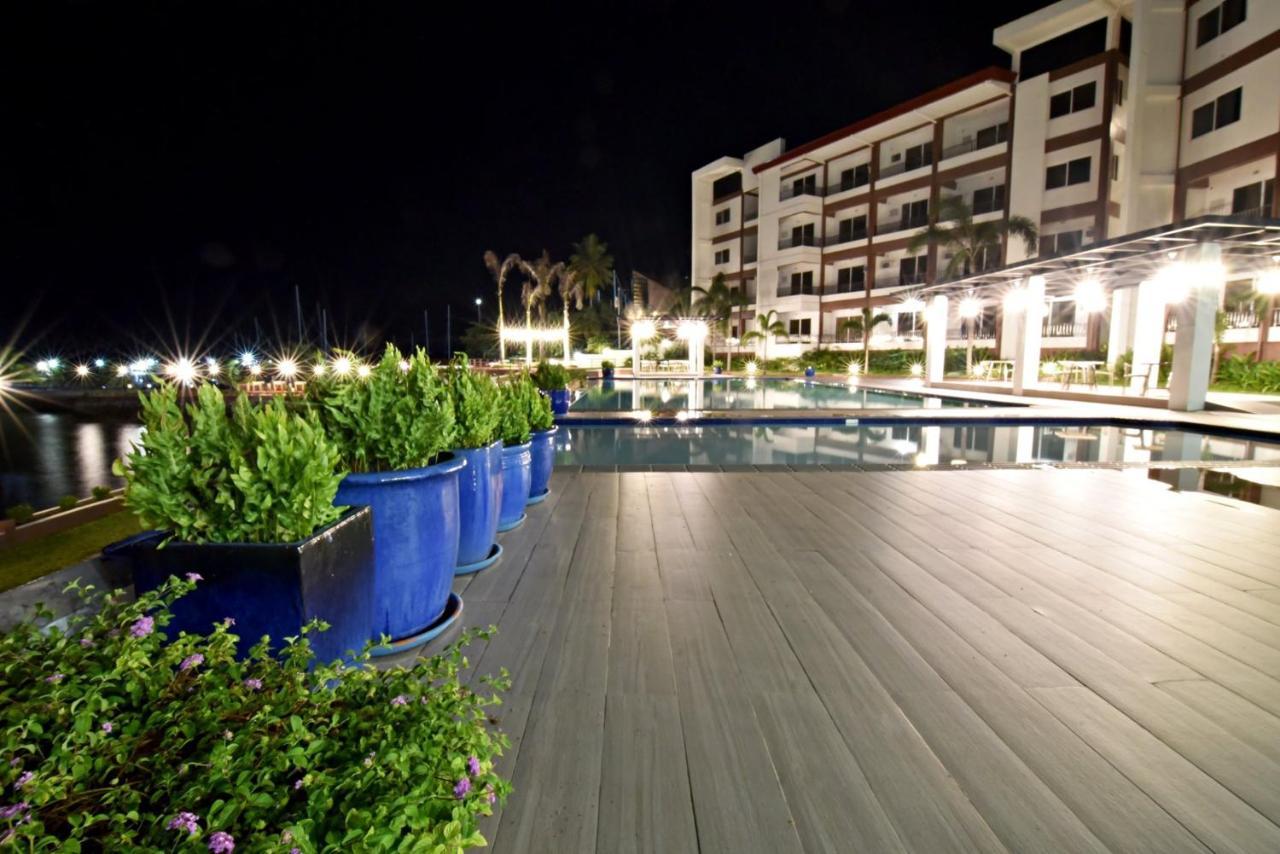 Holiday Oceanview Residences And Resort Samal Exterior photo